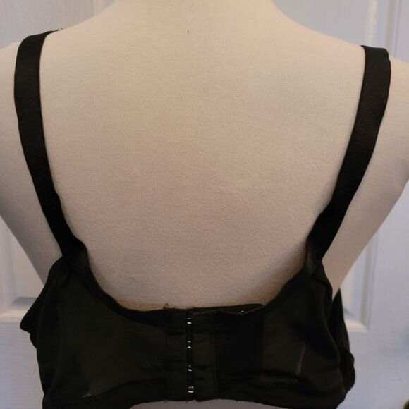 Cacique Lace Bra Solid Black Underwire 46C 46 C - Picture 4 of 7
